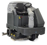 Поломоечная машина с сиденьем для оператора Nilfisk SC6500 1300D Поломоечная машина с сиденьем для оператора Nilfisk SC6500 1300D